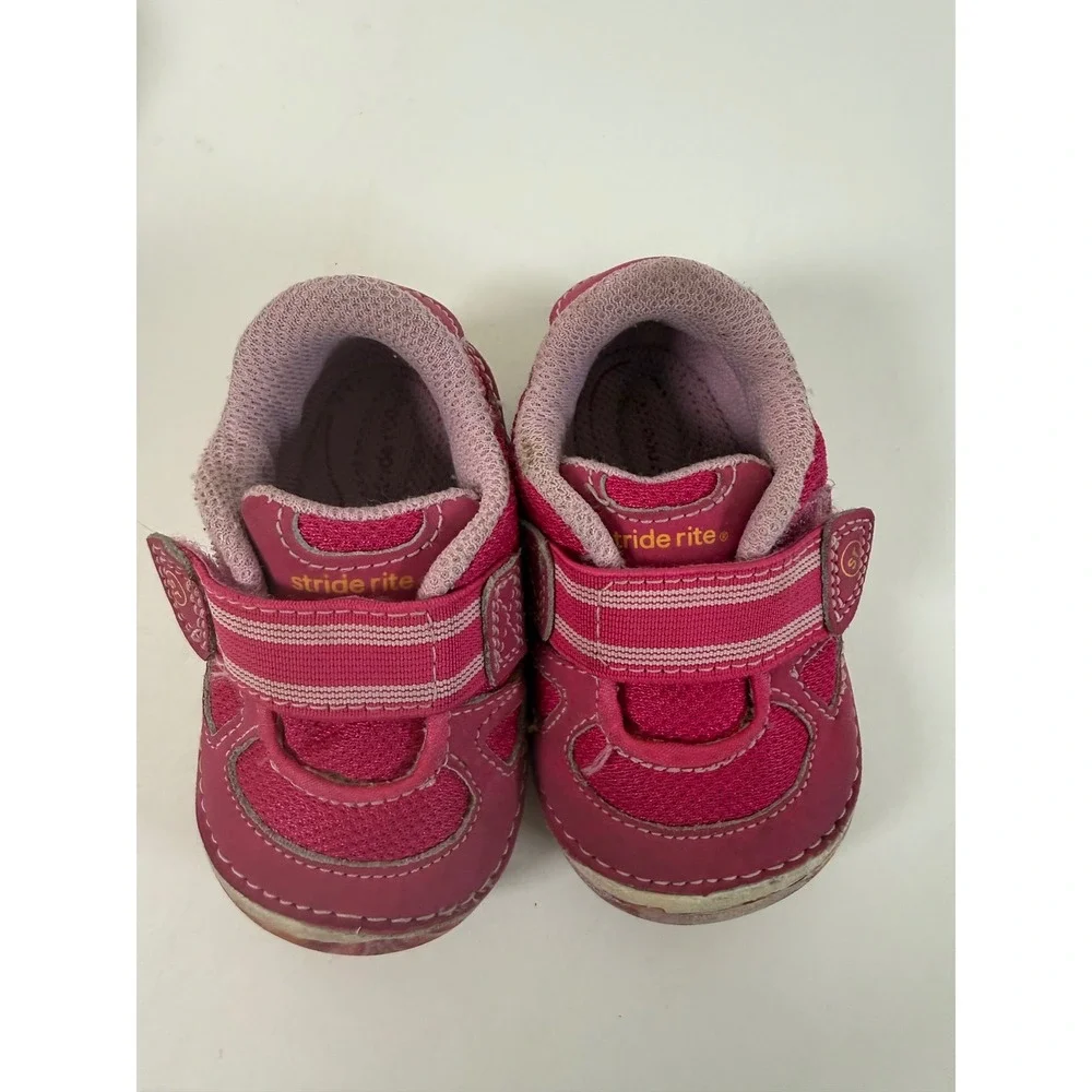 Freshly‎ Picked Moccasins Stride Rite Shoes Girls 2 & 3.5M Leather